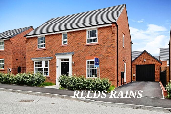 4 Bedroom Detached House To Rent In Primrose Way, Wilmslow, Cheshire, SK9