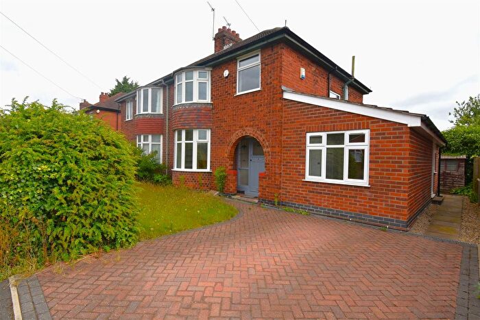 3 Bedroom Semi-Detached House To Rent In Carlton Avenue, York, YO10