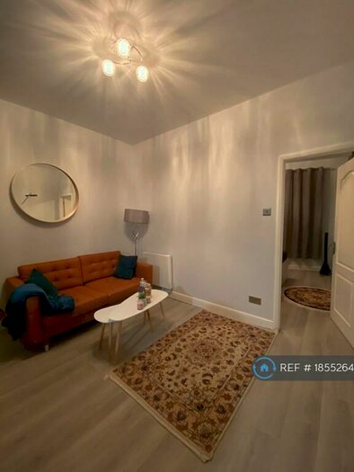 1 Bedroom Flat To Rent In London Road, Southend On The Sea, SS1