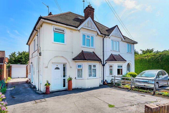 1 Bedroom Maisonette To Rent In Mandeville Road, Aylesbury, HP21