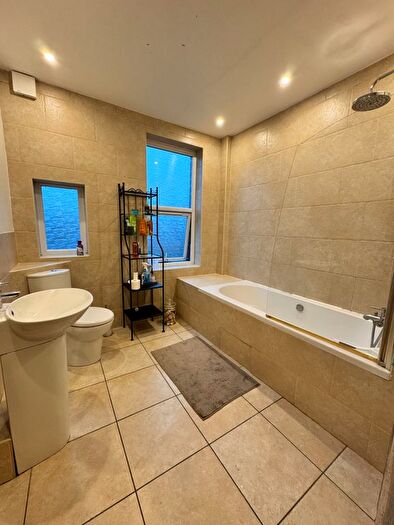 1 Bedroom Terraced House To Rent In Hough Lane, Bramley, Leeds, LS13