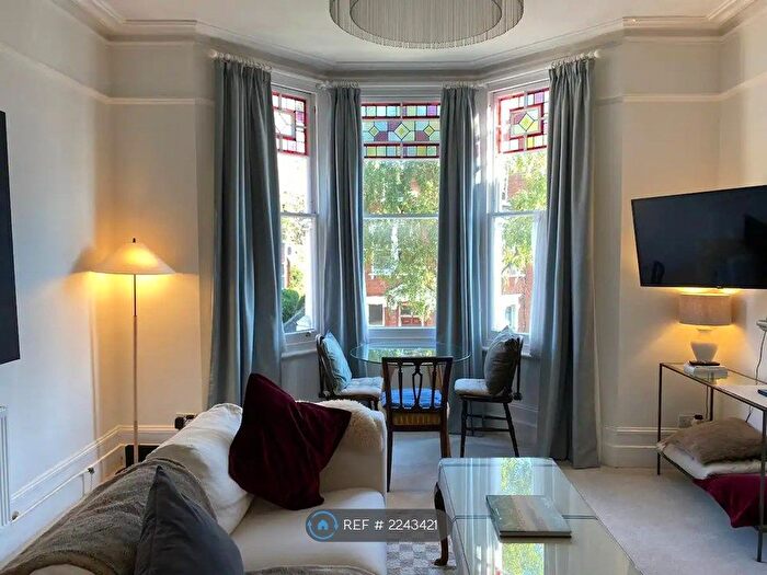 1 Bedroom Flat To Rent In Hampstead, London, NW3