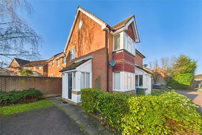 1 Bedroom End Of Terrace House For Sale In Oswald Close, Warfield, Bracknell, Berkshire, RG42
