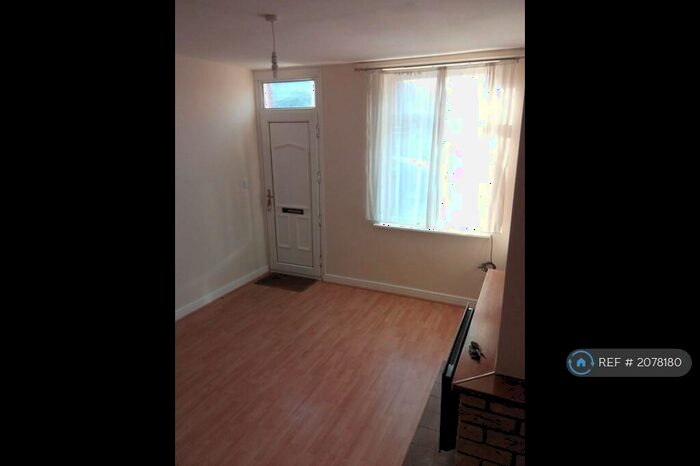 2 Bedroom Terraced House To Rent In Beaumont Street, Leicester, LE2