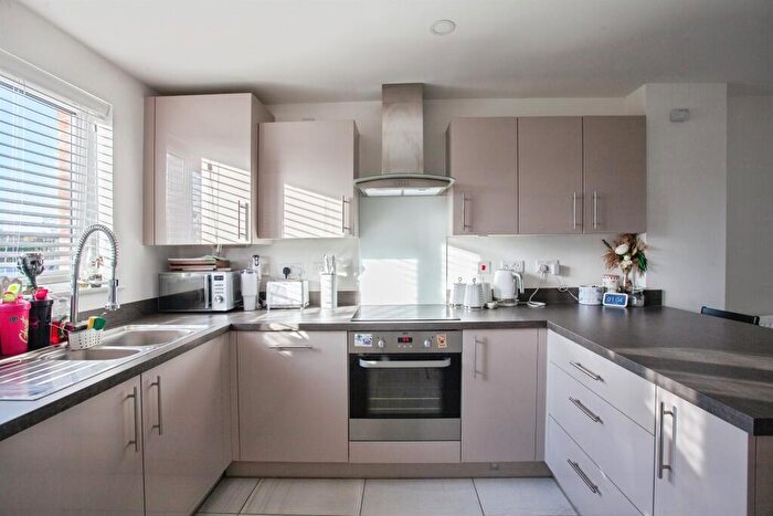 3 Bedroom Semi-Detached House For Sale In Eyam Way, Waverley, Rotherham, S60