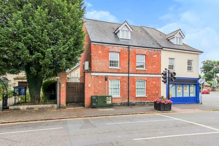 2 Bedroom Apartment To Rent In High Street, Highworth, Swindon, SN6