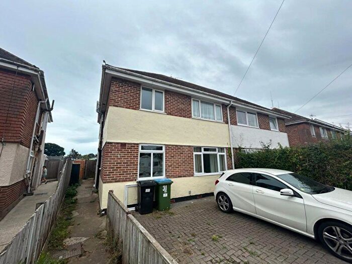 2 Bedroom Flat To Rent In Orchard Way, Bognor Regis, PO22