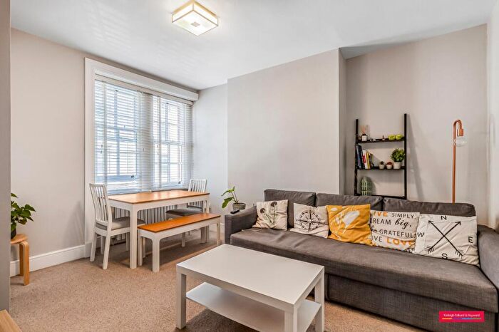 1 Bedroom Flat To Rent In Taunton Place, London, NW1