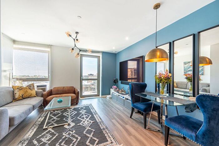 1 Bedroom Flat For Sale In Olympic Way, Wembley Park, Wembley, HA9