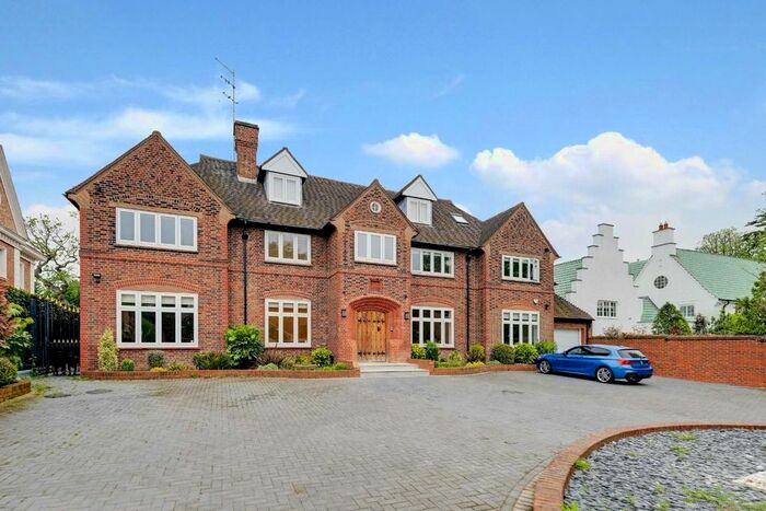 9 Bedroom Property To Rent In The Bishops Avenue, London, N2