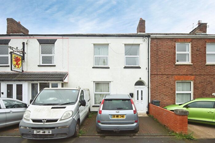 6 Bedroom Terraced House For Sale In Alfred Street, Taunton, TA1