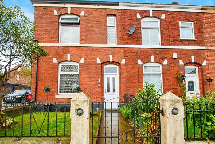 4 Bedroom End Of Terrace House For Sale In Lily Hill Street, Whitefield, Manchester, Greater Manchester, M45