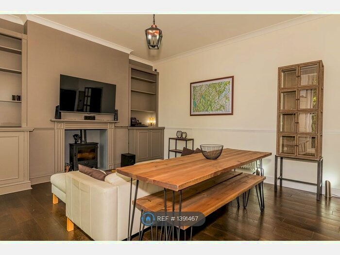 2 Bedroom Flat To Rent In Shooters Hill Road, London, SE3