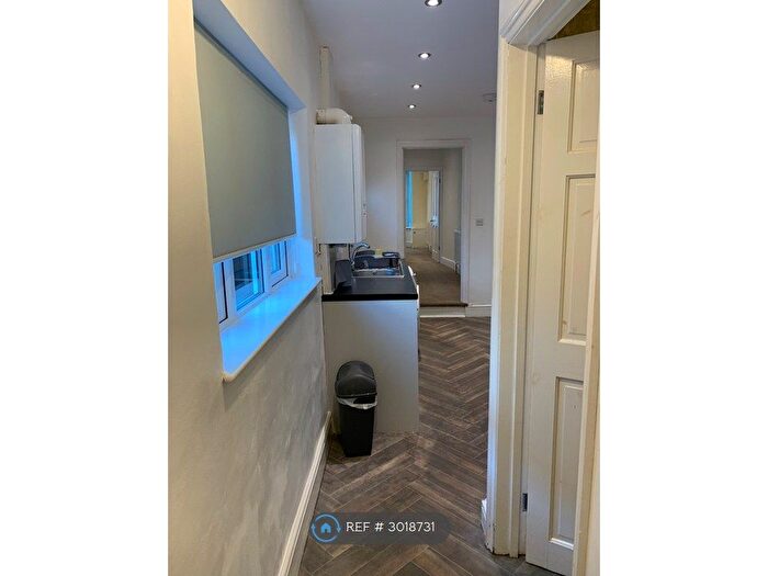 2 Bedroom Flat To Rent In Melton Road, Wellingborough, NN8