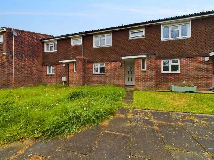 3 Bedroom Terraced House To Rent In Curteys Walk, Crawley, RH11