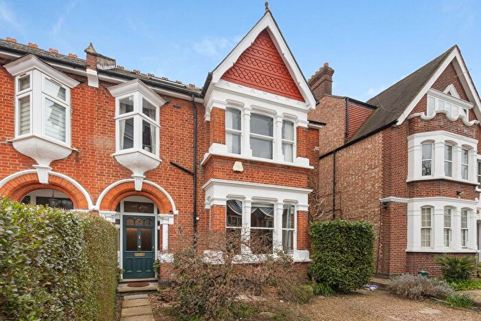 7 Bedroom Semi Detached House For Sale In Twyford Avenue, London, W3
