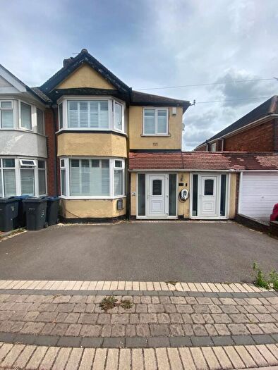 3 Bedroom House To Rent In Arden Oak Road, B26