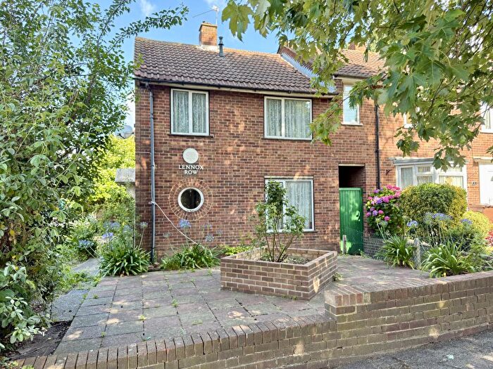 2 Bedroom End Of Terrace House For Sale In Wood Street, Brompton, Gillingham, ME7