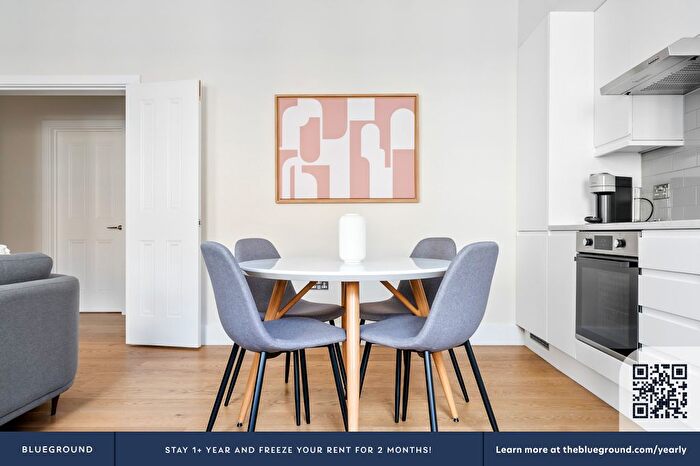 2 Bedroom Flat To Rent In Waterloo, SE1