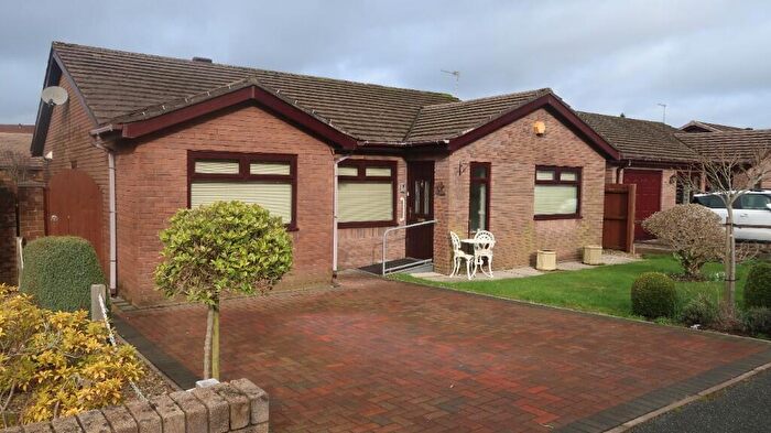 2 Bedroom Detached House For Sale In The Oaks, Oakdale, NP12