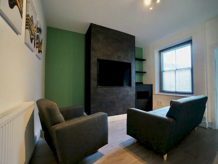 4 Bedroom House To Rent In Snowdon View, Bangor, Gwynedd, LL57