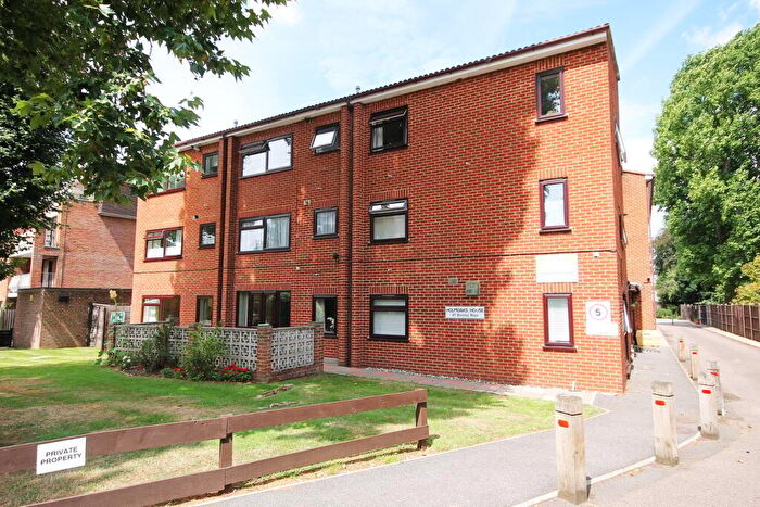 1 Bedroom Retirement Property For Sale In Bromley Road, Beckenham, BR3