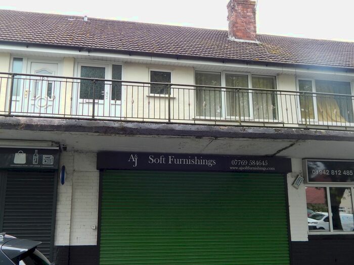 2 Bedroom Flat To Rent In St. Georges Avenue, Westhoughton, Bolton, BL5