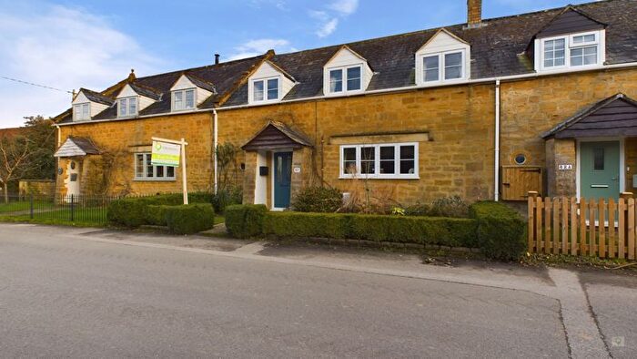 4 Bedroom Cottage For Sale In Lower Street, Merriott, TA16