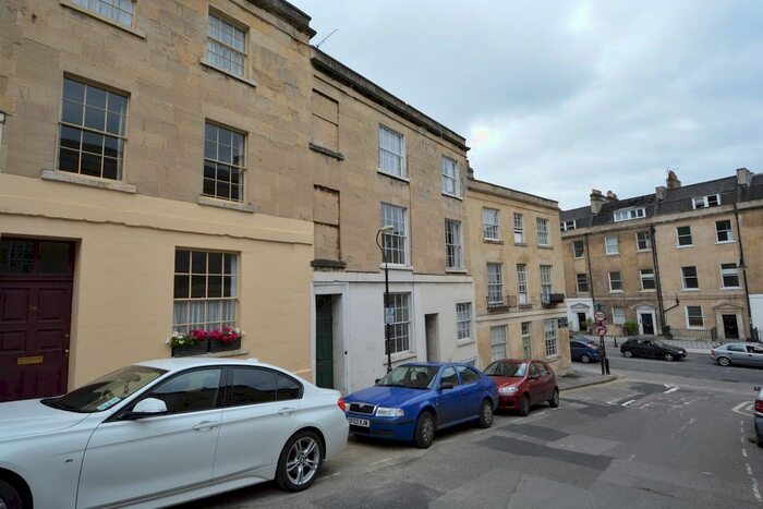 6 Bedroom Terraced House To Rent In Thomas Street, Bath, BA1