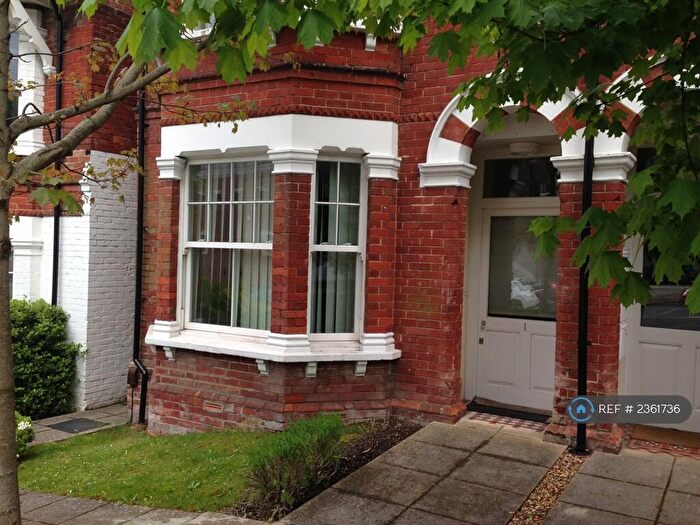1 Bedroom Flat To Rent In Winchester, Winchester, SO23