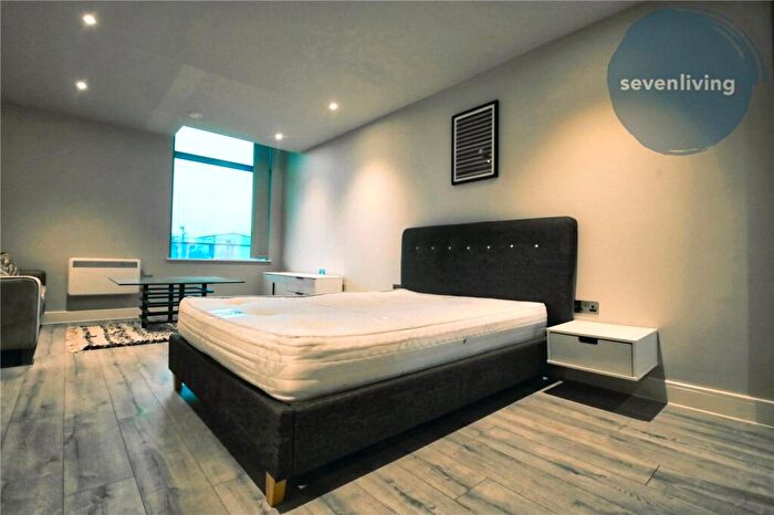 Apartment To Rent In Thames Valley, Wokingham Road, Bracknell, Berkshire, RG42