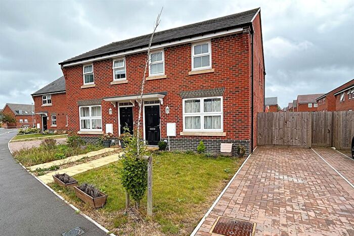 3 Bedroom Semi-Detached House To Rent In Bearwood, BH11