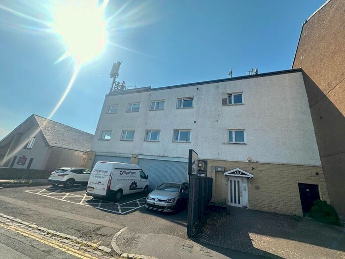 1 Bedroom Flat To Rent In Young Street, Wishaw, ML2