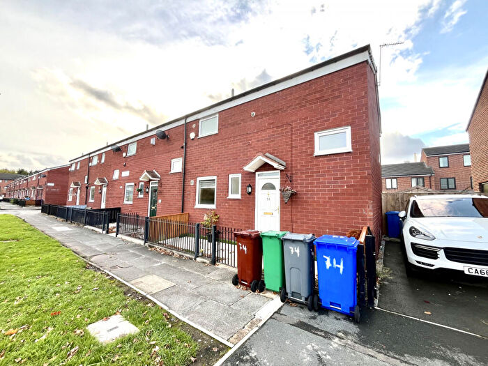 3 Bedroom End Of Terrace House To Rent In Kincardine Road, Manchester, M13