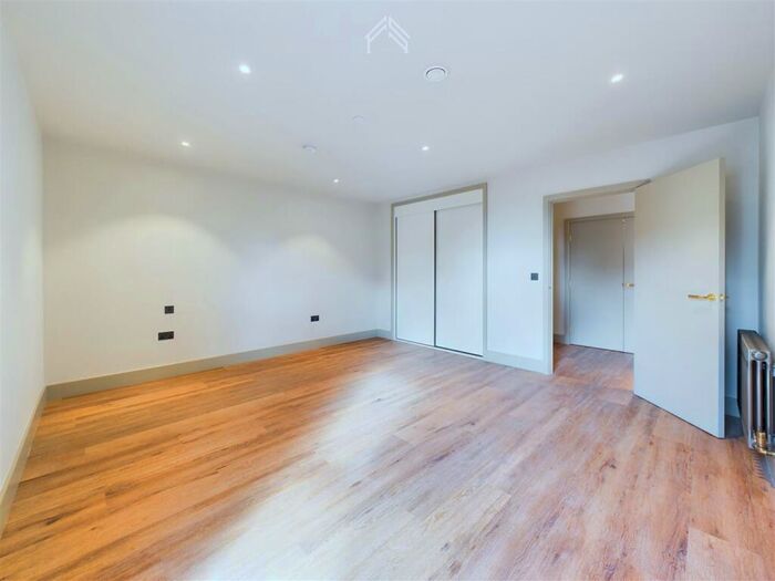 1 Bedroom Flat To Rent In The Sessile, London, N17