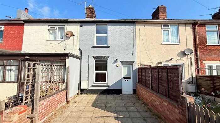 2 Bedroom Terraced House For Sale In Plevna Terrace, Great Yarmouth, NR31