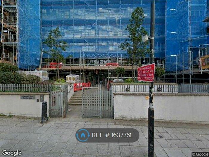 2 Bedroom Flat To Rent In Sumner Road, London, SE15