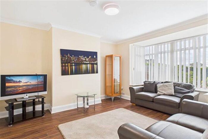 4 Bedroom Semi-Detached House To Rent In Cochrane Park Avenue, Newcastle Upon Tyne, NE7