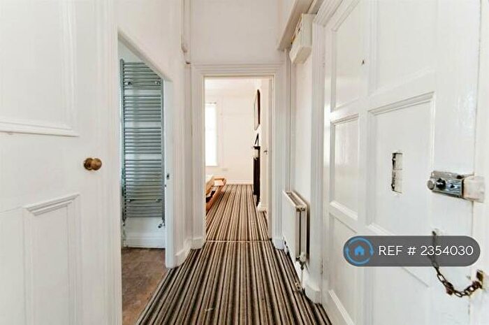 1 Bedroom Flat To Rent In Thurlby Close, Harrow, HA1