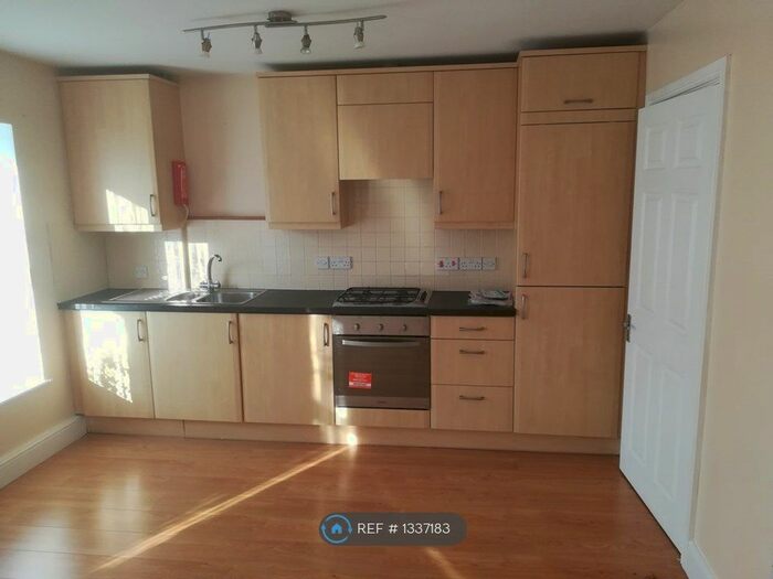 1 Bedroom Flat To Rent In Laundry Road, Southampton, SO16