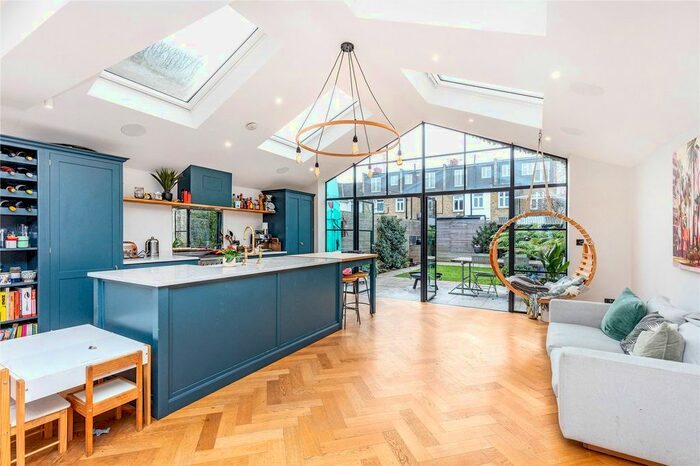 4 Bedroom End Of Terrace House To Rent In Cambridge Road, Twickenham TW1