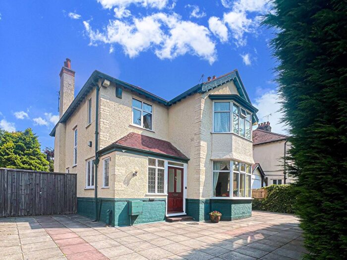 4 Bedroom Detached House For Sale In Woolton Road, Childwall, L16