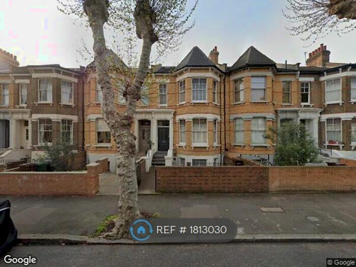 Studio To Rent In Hackney, London, E5