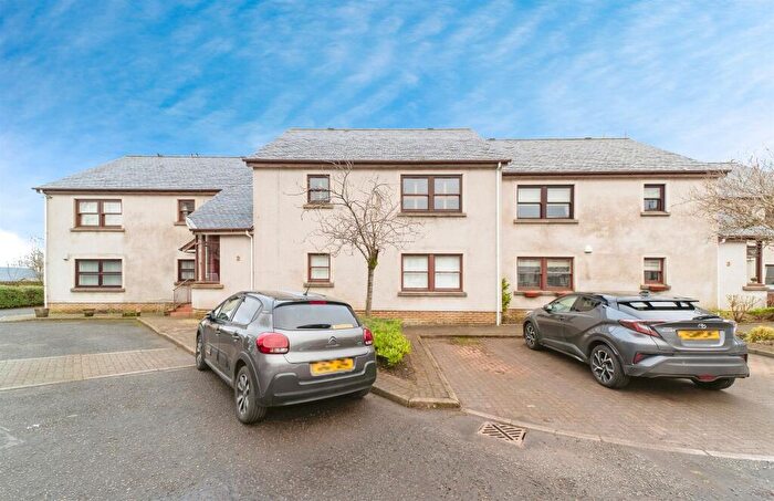 2 Bedroom Flat For Sale In Gilmour Street, Eaglesham, Glasgow, G76
