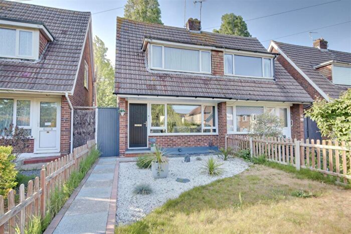 2 Bedroom Semi-Detached House For Sale In Mansfield Road, BN11