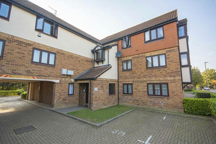 2 Bedroom Flat To Rent In Harrier Road, London, NW9