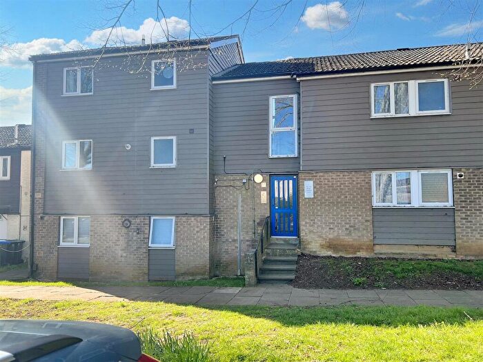 2 Bedroom Apartment To Rent In Booth Meadow Court, Northampton, NN3