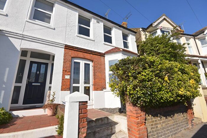 3 Bedroom Semi Detached House For Sale In Fitzroy Avenue, Margate, CT9