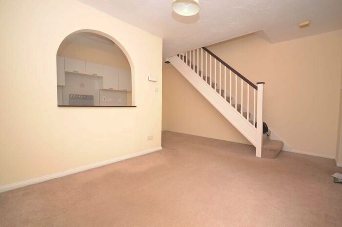 1 Bedroom End Of Terrace House To Rent In Granby Court, Reading, RG1