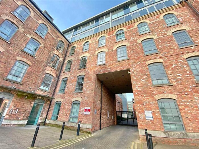 2 Bedroom Apartment To Rent In The Hicking Building, Queens Road, Nottingham, NG2